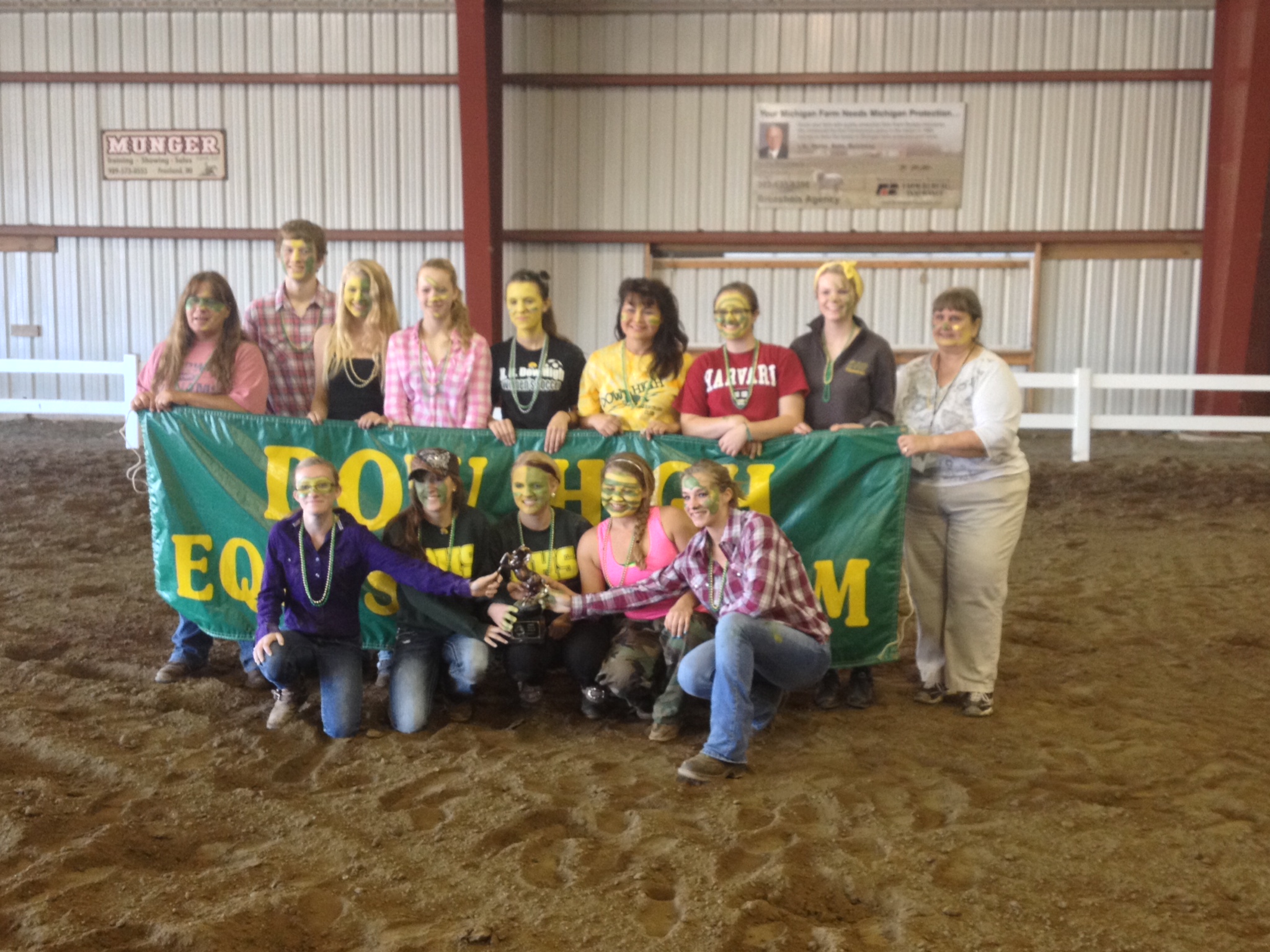 Equestrian Team rides to States